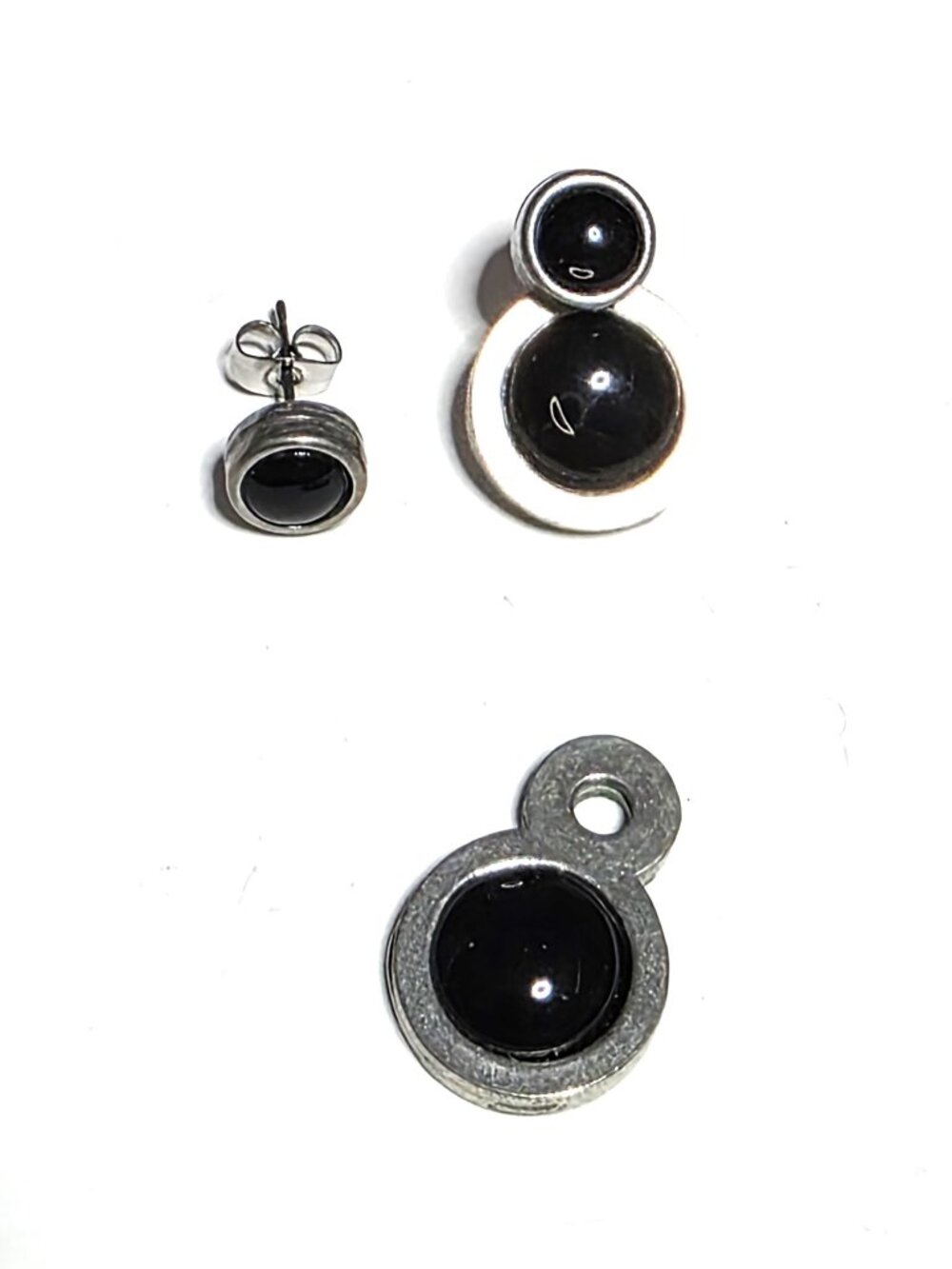 Crazy Lily black Vice Versa pewter earrings